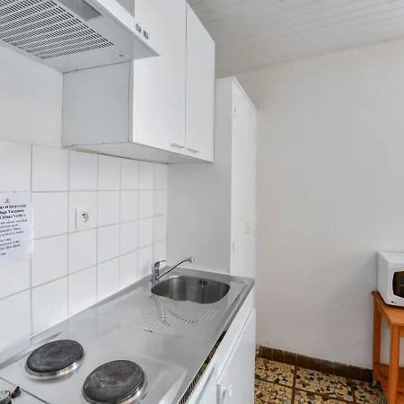 Comfy Holiday In Saint-savinien With Sauna Vakantiehuis Saint-Savinien