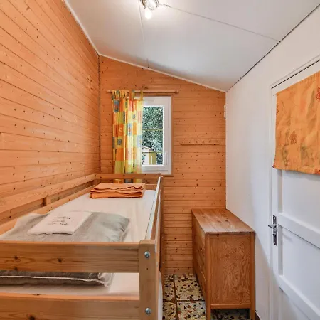 Vakantiehuis Comfy Holiday In Saint-savinien With Sauna *
